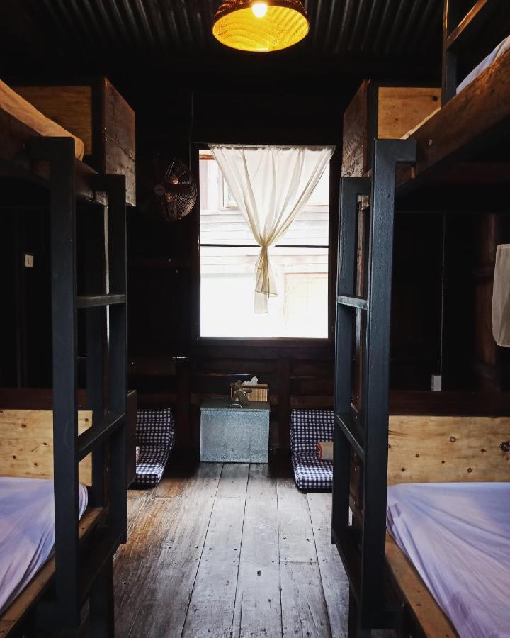 Iamwarin Mini Hostel Warin Chamrap Eksteriør bilde