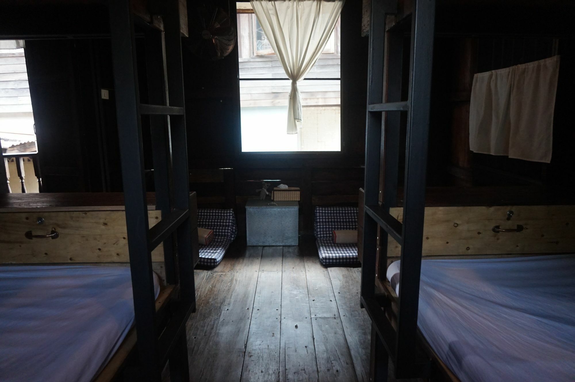 Iamwarin Mini Hostel Warin Chamrap Eksteriør bilde